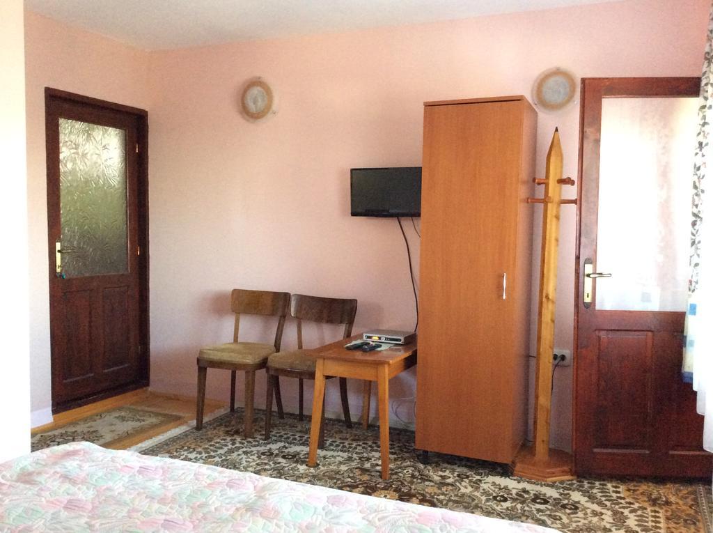 Casa Andrada & Ilinca Otel Gura Humorului Dış mekan fotoğraf